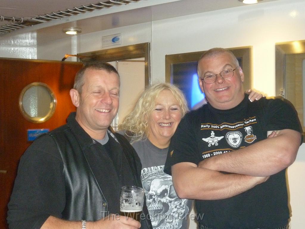 3 Angels in Centrum 2010 (19).JPG